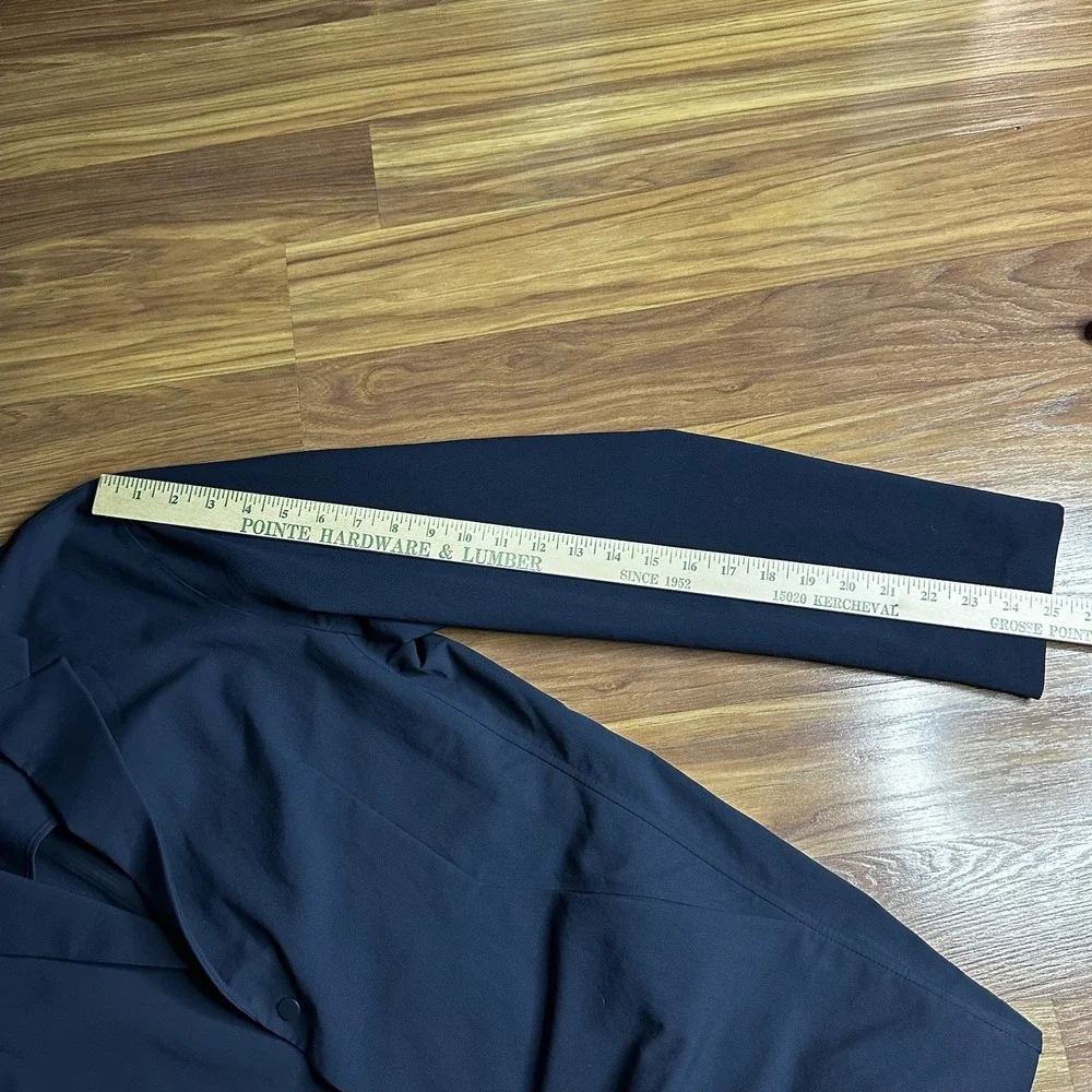 Lululemon New Venture Blazer Mens Medium Navy Water Repellent Stretch Jacket